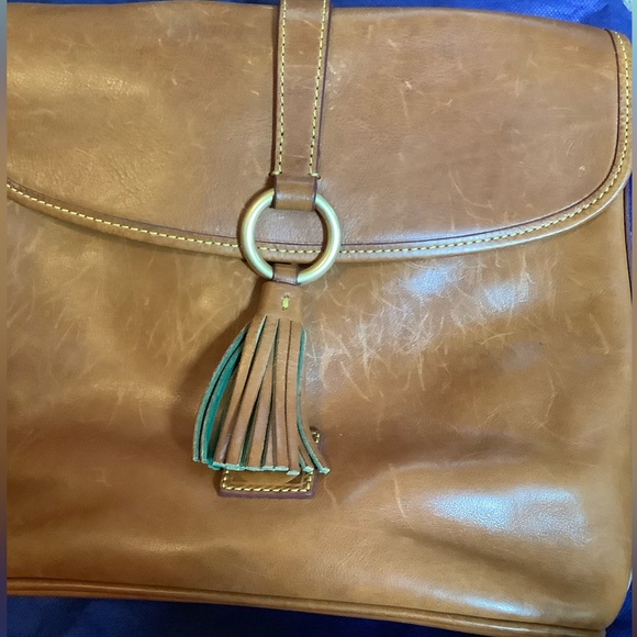 Dooney and Bourke Florentine crossbody purse - Picture 8 of 9